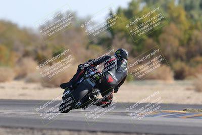 media/Dec-18-2022-SoCal Trackdays (Sun) [[8099a50955]]/Turn 7 Backside (1125am)/